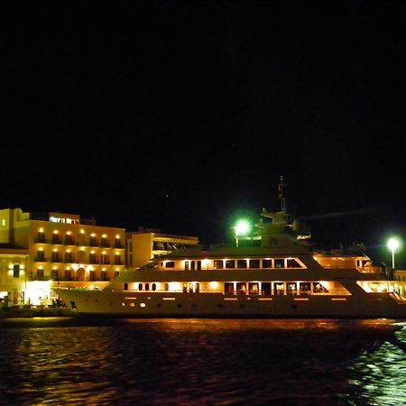 Poseidonio Hotel Tínos Esterno foto